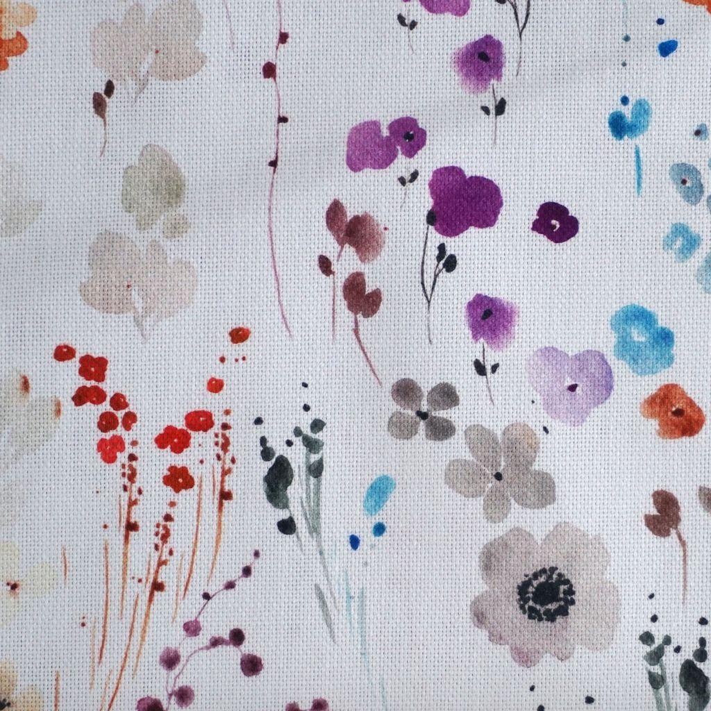 Dekostoff Panama Aquarell Blumen bunt weiß